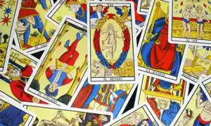 Las Cartas de Tarot y el Significado de sus Colores